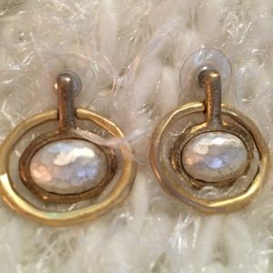 Vintage Pearl Earrings Pierced